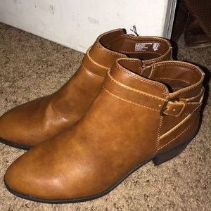 American Eagle Booties